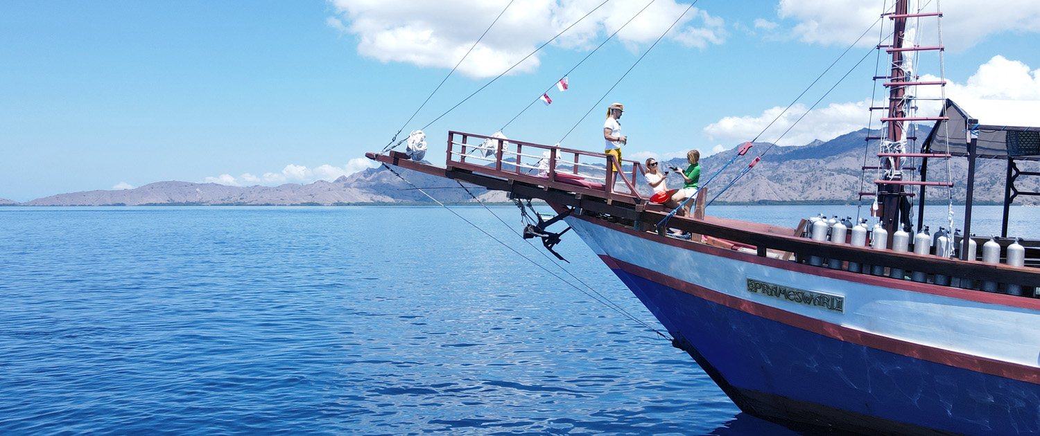 Prameswari II Front Deck